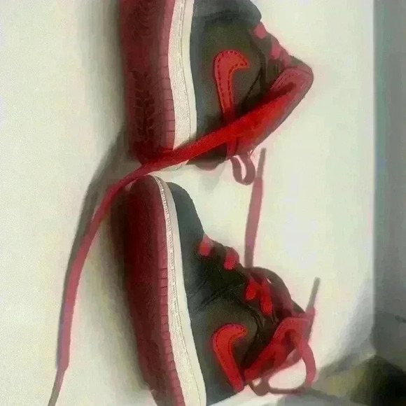 Nike dunks size 3C - Picture 3 of 4